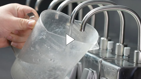 歩留改善、調味料定量ディスペンサー『ECOSAS味ピタ』